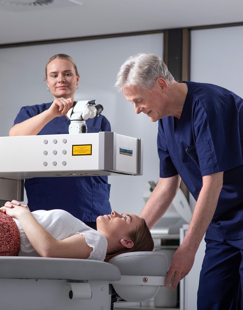 astigmatism treatment, laser treatment for astigmatism, laser eye correction, refractive error treatment