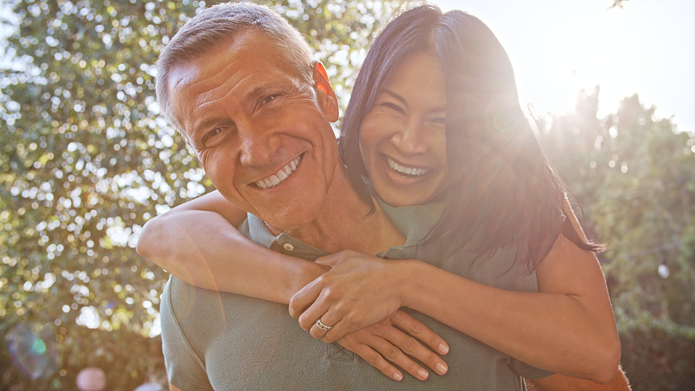 benefits of laser eye surgery, laser eye surgery benefits, reduce dependence on glasses, contact lens alternatives